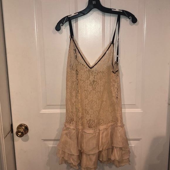 Free People Tops - Free people lace top size medium cream and black